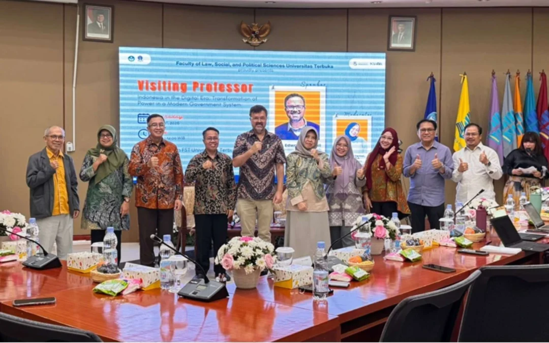 FHISIP UT Gelar Visiting Professor dan Coaching Clinic Internasional Bersama Prof. Edward Aspinall